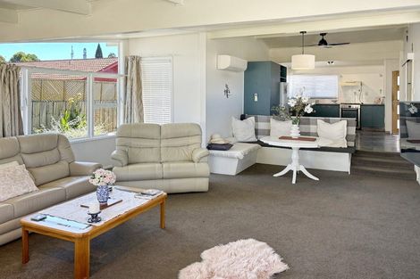 Photo of property in 429a Southland Place, Raureka, Hastings, 4120