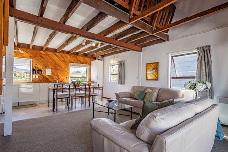 Photo of property in 22 Lee Street, Ohakune, 4625