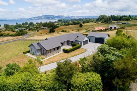 Photo of property in 11 Atkins Lane, Hamurana, Rotorua, 3097