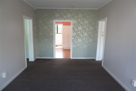 Photo of property in 10 James Road, Manurewa, Auckland, 2102