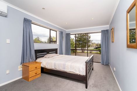 Photo of property in 21 Dryden Street, Milton, 9220