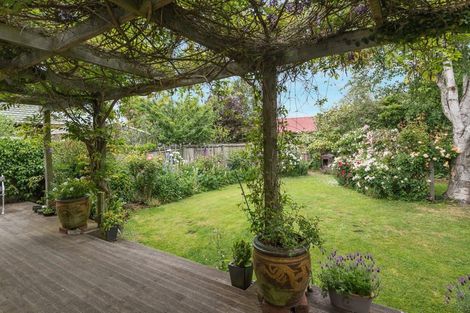 Photo of property in 65 Windermere Road, Papanui, Christchurch, 8053