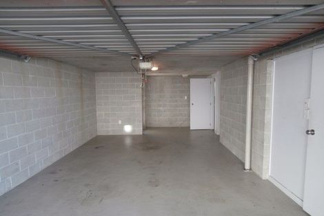 Photo of property in 2/407 Barbadoes Street, Christchurch Central, Christchurch, 8013