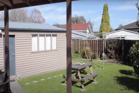 Photo of property in 6 Lyren Place, Half Moon Bay, Auckland, 2012