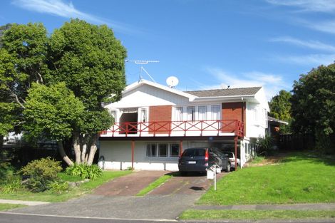 Photo of property in 6 Paulange Place, Pakuranga Heights, Auckland, 2010
