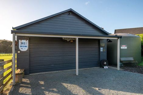 Photo of property in 361 Waitoki Road, Waitoki, Kaukapakapa, 0871