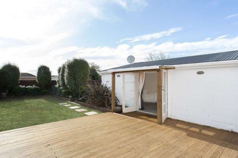 Photo of property in 39 Sandown Crescent, Aranui, Christchurch, 8061