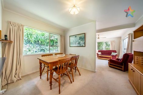 Photo of property in 11 Mokopuna Grove, Stokes Valley, Lower Hutt, 5019