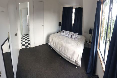 Photo of property in 2/274 Rangatira Road, Beach Haven, Auckland, 0626