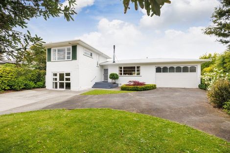 Photo of property in 9 Parata Street, Hokowhitu, Palmerston North, 4410