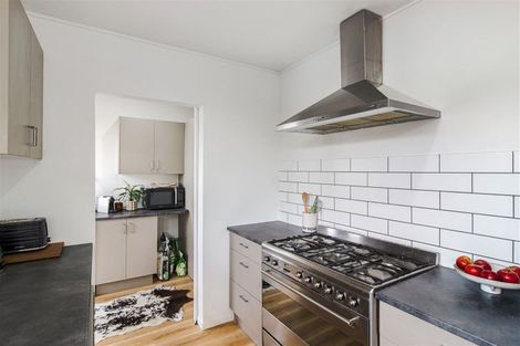 Photo of property in 15 Arran Crescent, Woolston, Christchurch, 8062