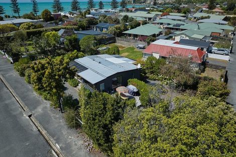 Photo of property in 17 Brighton Street, Kaikoura, 7300