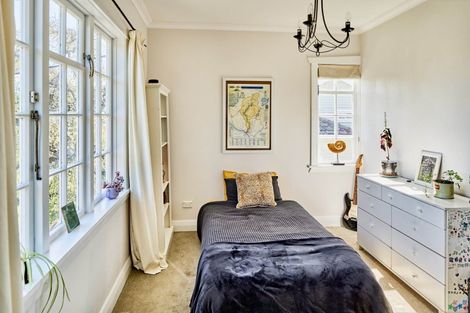 Photo of property in 5 Marina Grove, Hutt Central, Lower Hutt, 5010