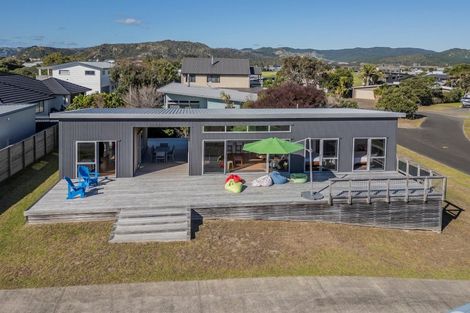 Photo of property in 161 The Fairway, Matarangi, Whitianga, 3592
