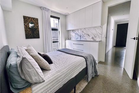 Photo of property in 2 Makete Crescent, Hobsonville, Auckland, 0618