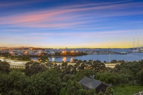 Photo of property in 89 St Marys Road, Saint Marys Bay, Auckland, 1011