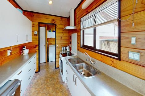 Photo of property in 30 Exeter Crescent, Springvale, Whanganui, 4501