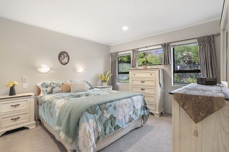Photo of property in 9 Meynell Court, Glen Eden, Auckland, 0602