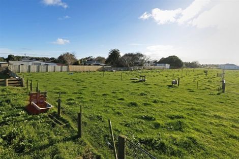 Photo of property in 81 Whitcombe Road, Opunake, 4616