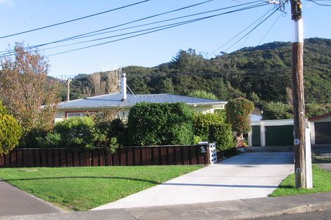 Photo of property in 13 Karamu Crescent, Wainuiomata, Lower Hutt, 5014
