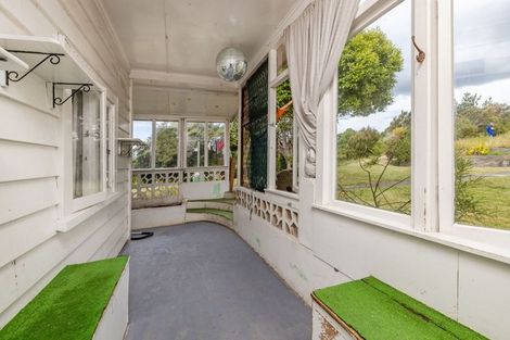 Photo of property in 111 Yorke Road, Haruru, 0204