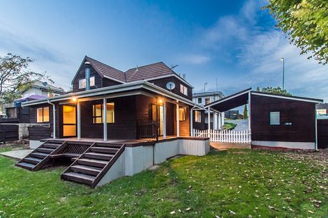 Photo of property in 624 Pakuranga Road, Howick, Auckland, 2010