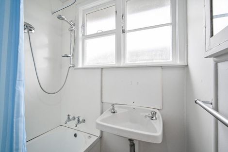 Photo of property in 404 Montgomery Street, Raureka, Hastings, 4120