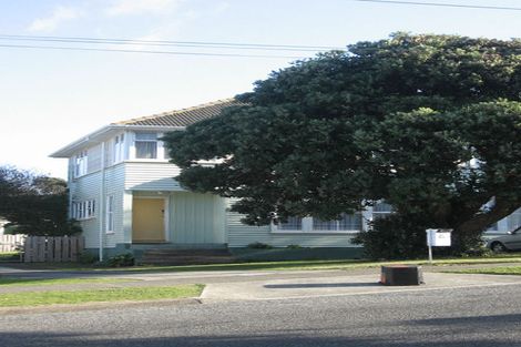 Photo of property in 7a-b Paenui Street, Titahi Bay, Porirua, 5022