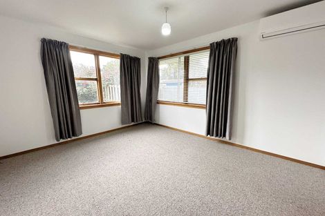 Photo of property in 17 Fairmile Place, Russley, Christchurch, 8042