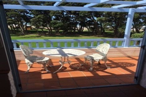 Photo of property in Oceanside Apartments, 5/453 Hibiscus Coast Highway, Orewa, 0931