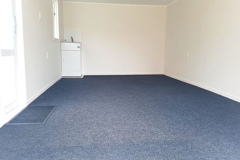 Photo of property in 4/109 Shakespeare Road, Milford, Auckland, 0620