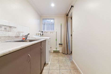 Photo of property in 20a Alison Street, Hamilton Lake, Hamilton, 3204