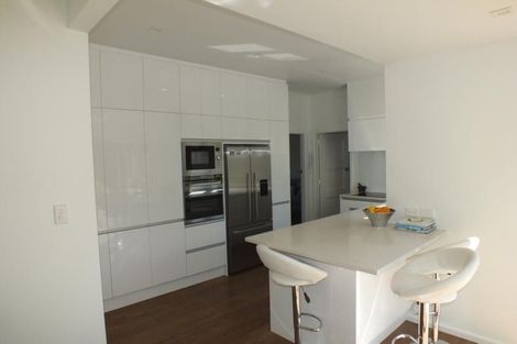 Photo of property in 16 Poynder Avenue, Merivale, Christchurch, 8014