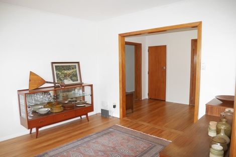 Photo of property in 19 Gavin Road, Raumati Beach, Paraparaumu, 5032