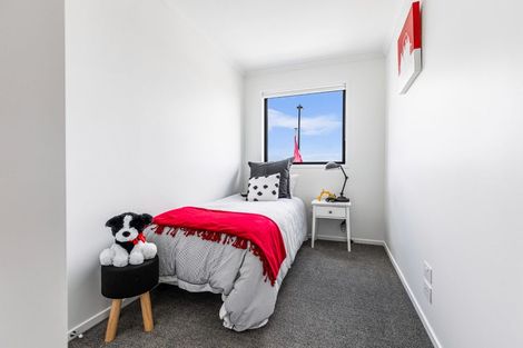 Photo of property in 11 Hiwi Rakau Rise, Westgate, Auckland, 0614