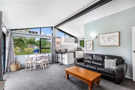 Photo of property in 2/6 Anich Road, Massey, Auckland, 0614