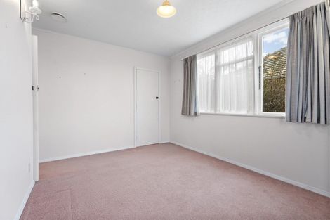 Photo of property in 27 Ashford Avenue, Hokowhitu, Palmerston North, 4410
