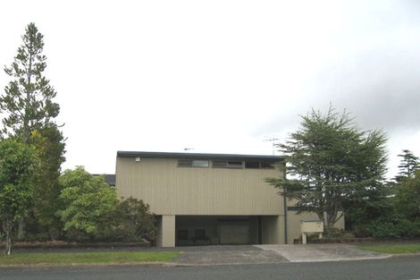 Photo of property in 9 Porritt Avenue, Chatswood, Auckland, 0626