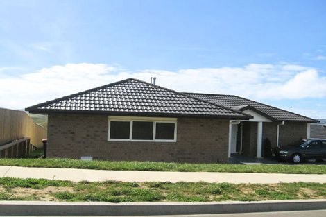 Photo of property in 4 Comber Place, Johnsonville, Wellington, 6037