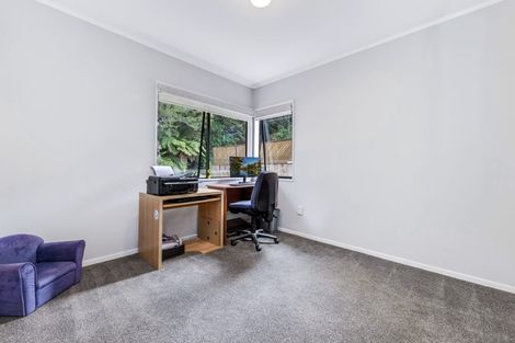 Photo of property in 178 Everglade Drive, Totara Heights, Auckland, 2105