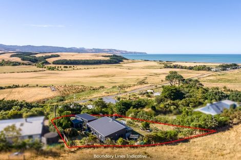 Photo of property in 16a Whangaimoana Beach Road, Whangaimoana, Featherston, 5772