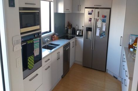 Photo of property in 12 Latimer Way, Petone, Lower Hutt, 5012