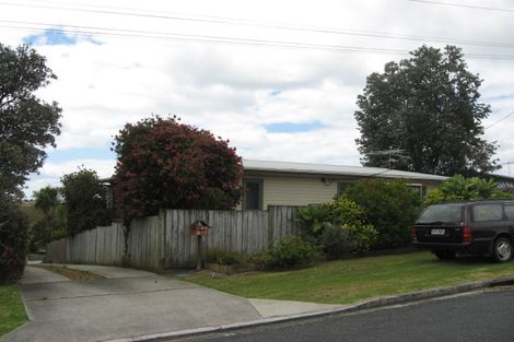 Photo of property in 32 Tiri Road, Manly, Whangaparaoa, 0930