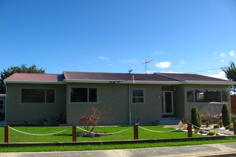 Photo of property in 1 Dunbar Place, Mosgiel, 9024
