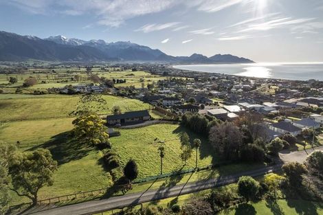 Photo of property in 42 Bayview Street, Kaikoura, 7300