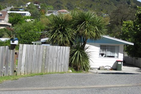 Photo of property in 34a Buller Street, Picton, 7220