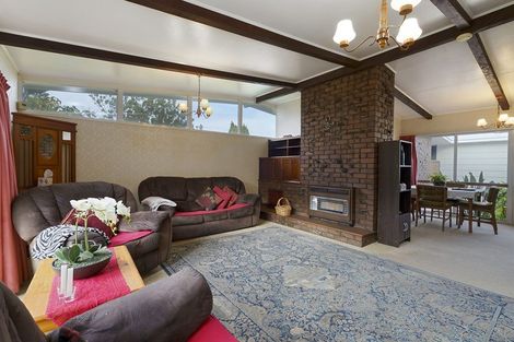 Photo of property in 33 Somerset Crescent, Highbury, Palmerston North, 4412