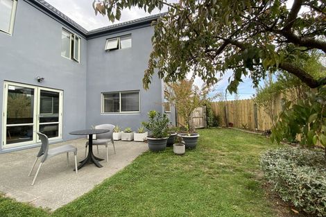 Photo of property in 2/21 Alexandra Street, Richmond, Christchurch, 8013