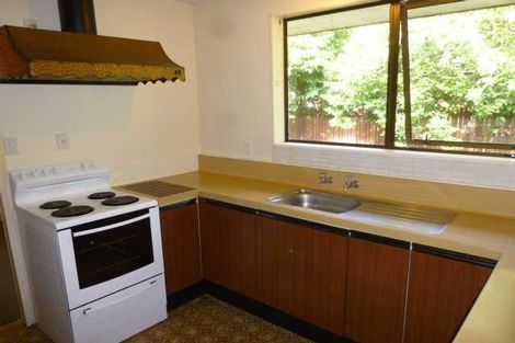 Photo of property in 2/14 Siska Place, Upper Riccarton, Christchurch, 8041