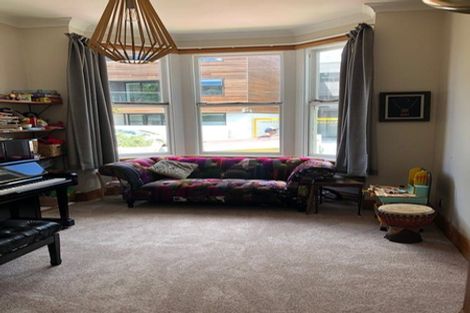 Photo of property in 160a Tasman Street, Mount Cook, Wellington, 6021